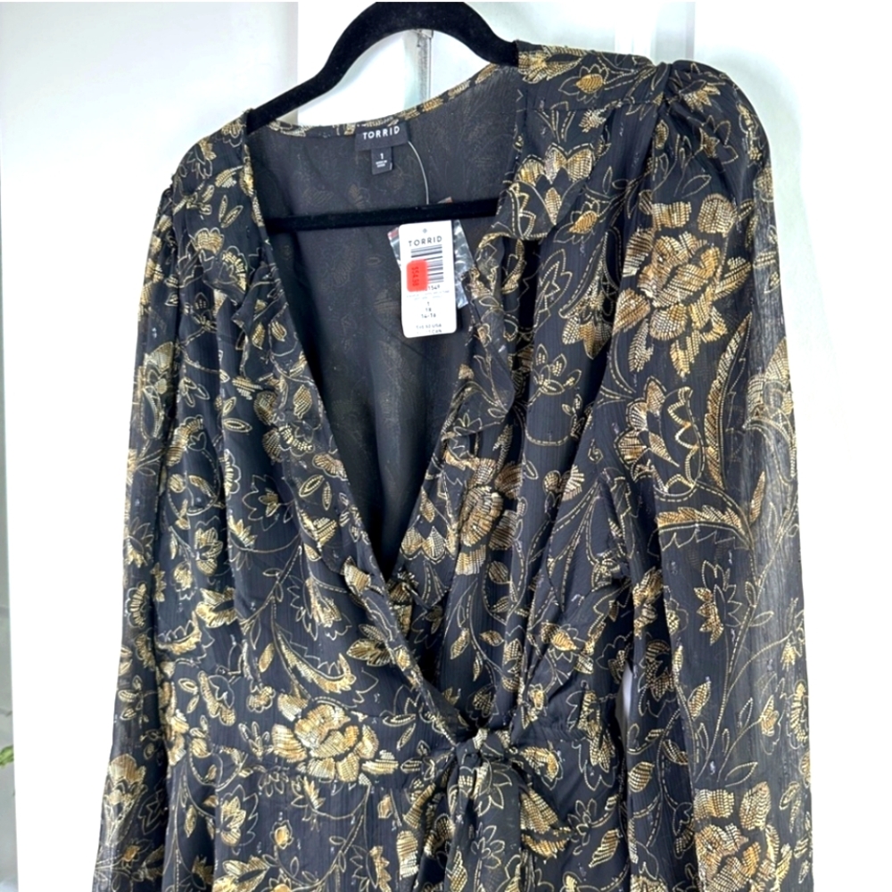 🏷️TORRID Chiffon Layered Tie Front Surplice Tunic Black Floral Blouse Size 1X - Picture 8 of 15